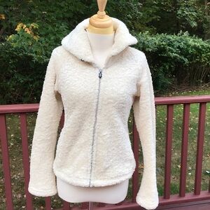 PATAGONIA synchilla Size S off white warm jacket